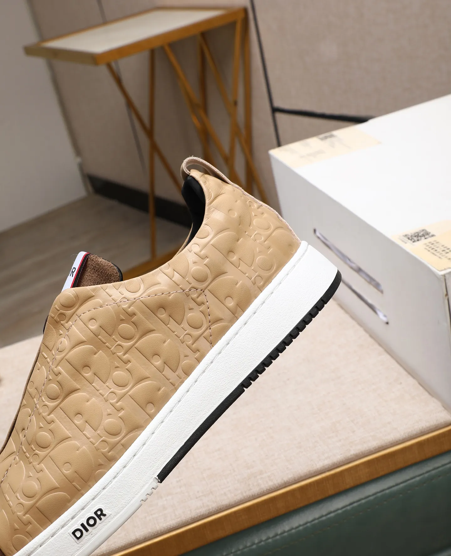 Men's men's shoes💰460 🌹🌹[Dior] 2025 latest model🙈original replica! 👟👟👟You can go to the top-notch workmanship. The upper is made of Italian 🇮🇹imported cowhide. The mesh lining is suitable for travel. The original replica outsole makes it suitable for all kinds of travel, showing low-key luxury. Let quality speak for itself. Color: Size: 38-44